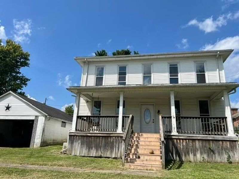 216 W Sheridan Avenue, Somerset, OH 43783 Photo 3