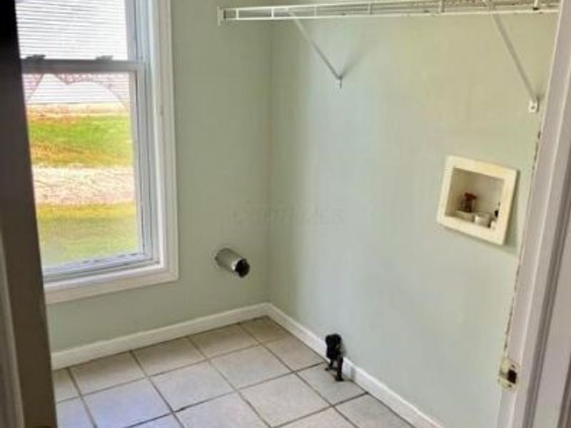 216 W Sheridan Avenue, Somerset, OH 43783 Photo 34