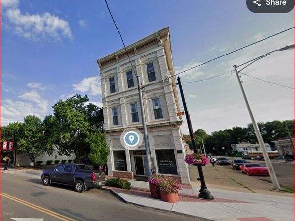 4 W Main Street , Logan, OH 43138