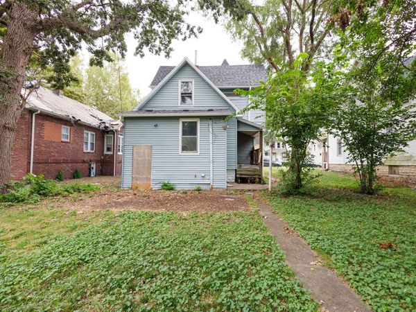643 S Myrtle Avenue , Kankakee, IL 60901