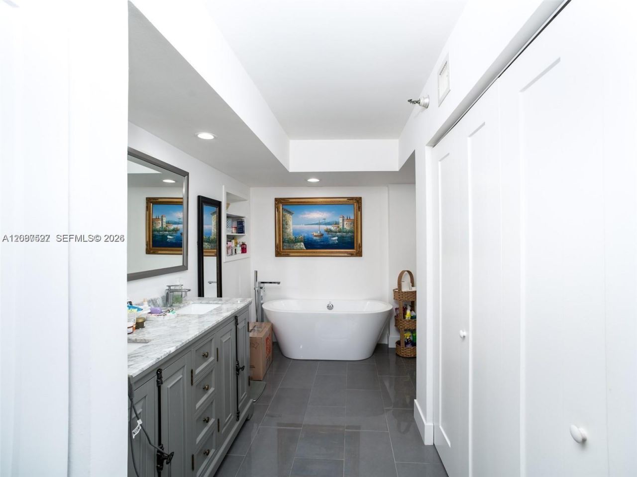 3500 Mystic Pointe Dr, Unit 1607, Aventura, FL 33180 Photo