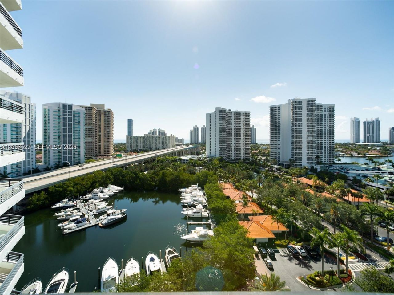 3500 Mystic Pointe Dr, Unit 1607, Aventura, FL 33180 Photo