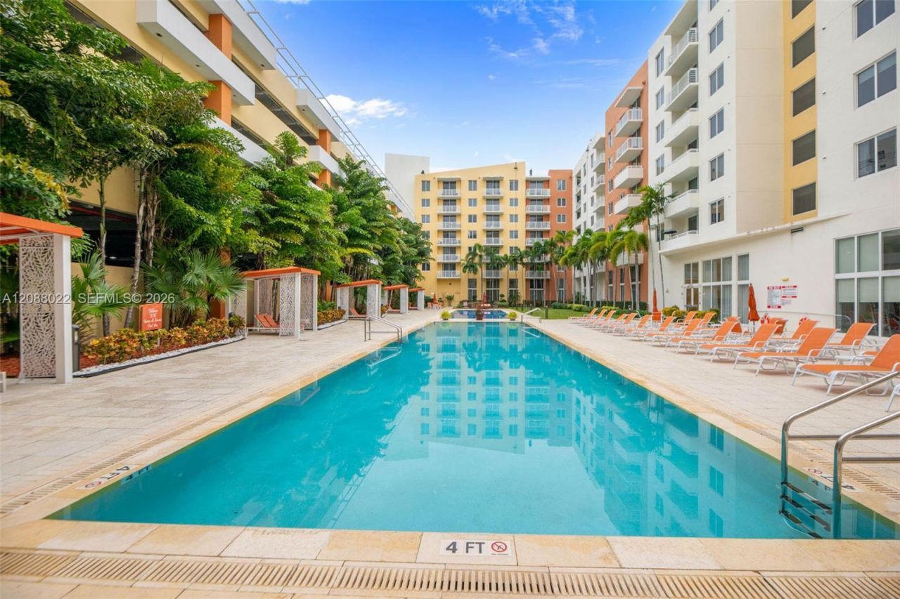 2775 NE 187th St, Unit 215, Aventura, FL 33180 Photo