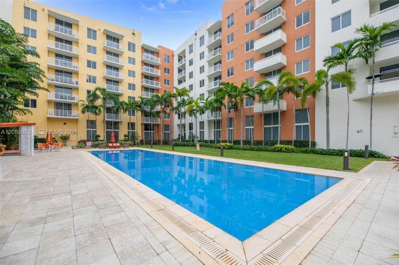 2775 NE 187th St, Unit 215, Aventura, FL 33180 Photo