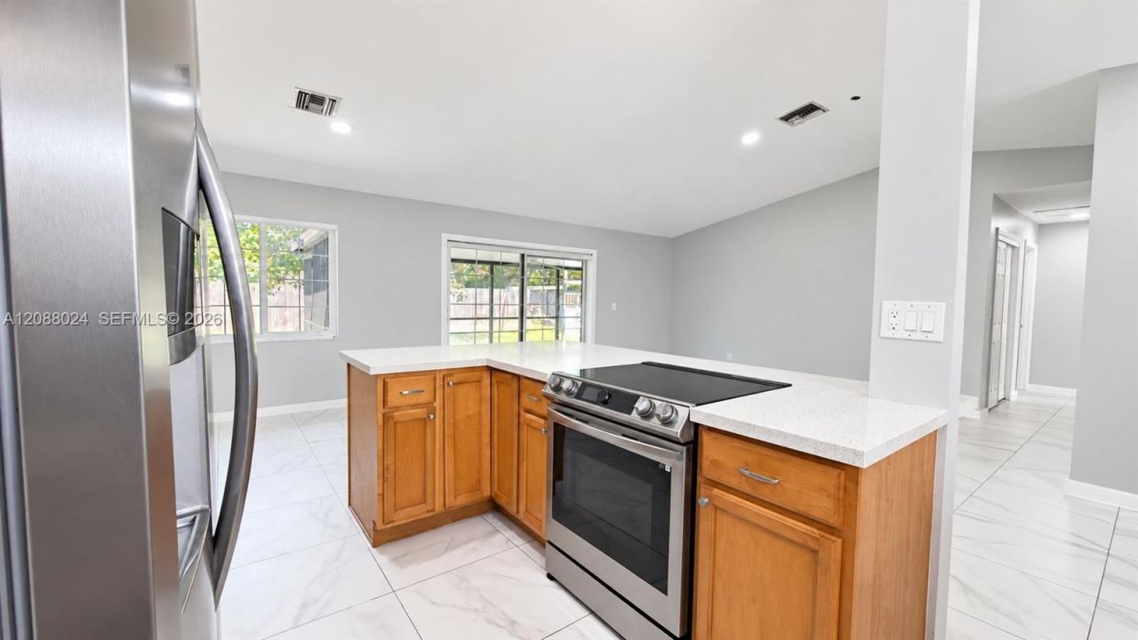 8331 NW 44th Ct, Lauderhill, FL 33351 Photo