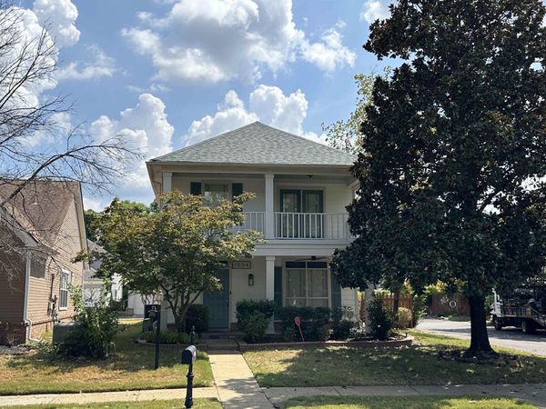 1054 E ISLAND DR, Memphis, TN 38103