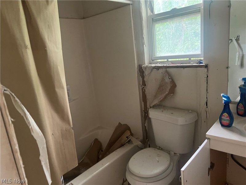 9501 Anderson Avenue, Cleveland, OH 44105 Photo 24