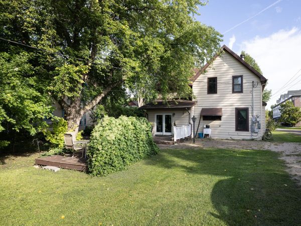 113 W Bancroft Avenue , Fergus Falls, MN 56537