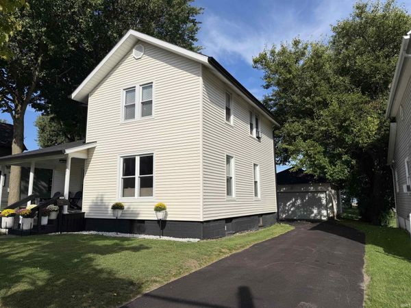 231 Clark Street, Kendallville, IN 46755