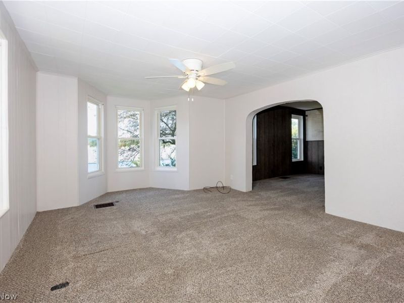 324 N Market Street, Loudonville, OH 44842 Photo 14