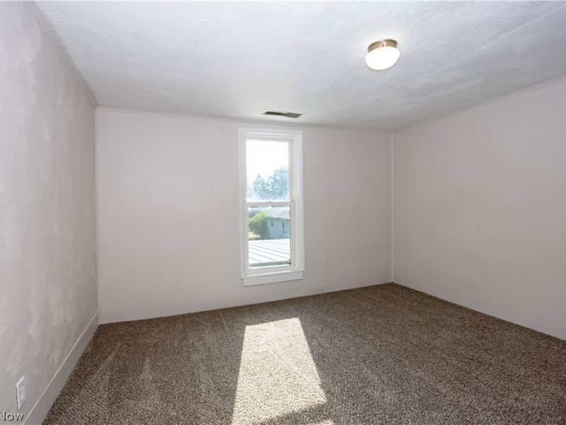 324 N Market Street, Loudonville, OH 44842 Photo 23