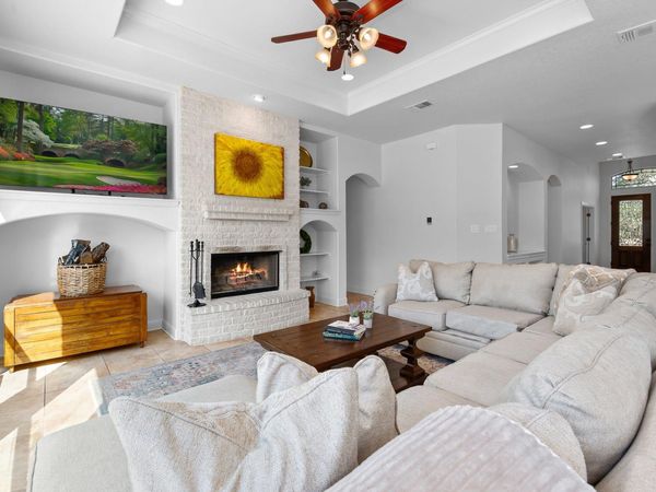 833 Pinnacle PKWY, New Braunfels, TX 78132