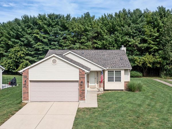 4666 Burkeshire Drive , Columbus, OH 43232