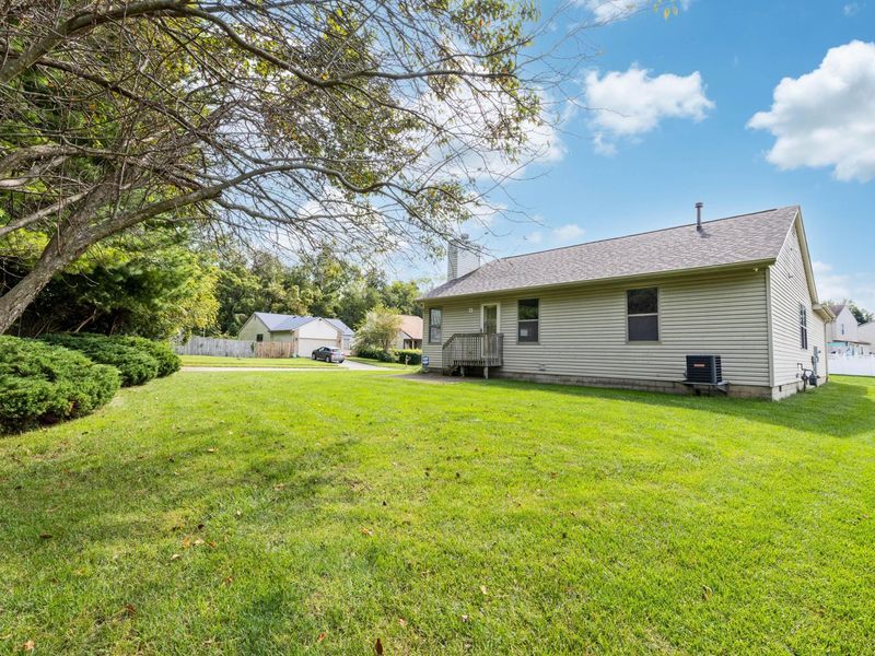 4666 Burkeshire Drive , Columbus, OH 43232 Photo 36