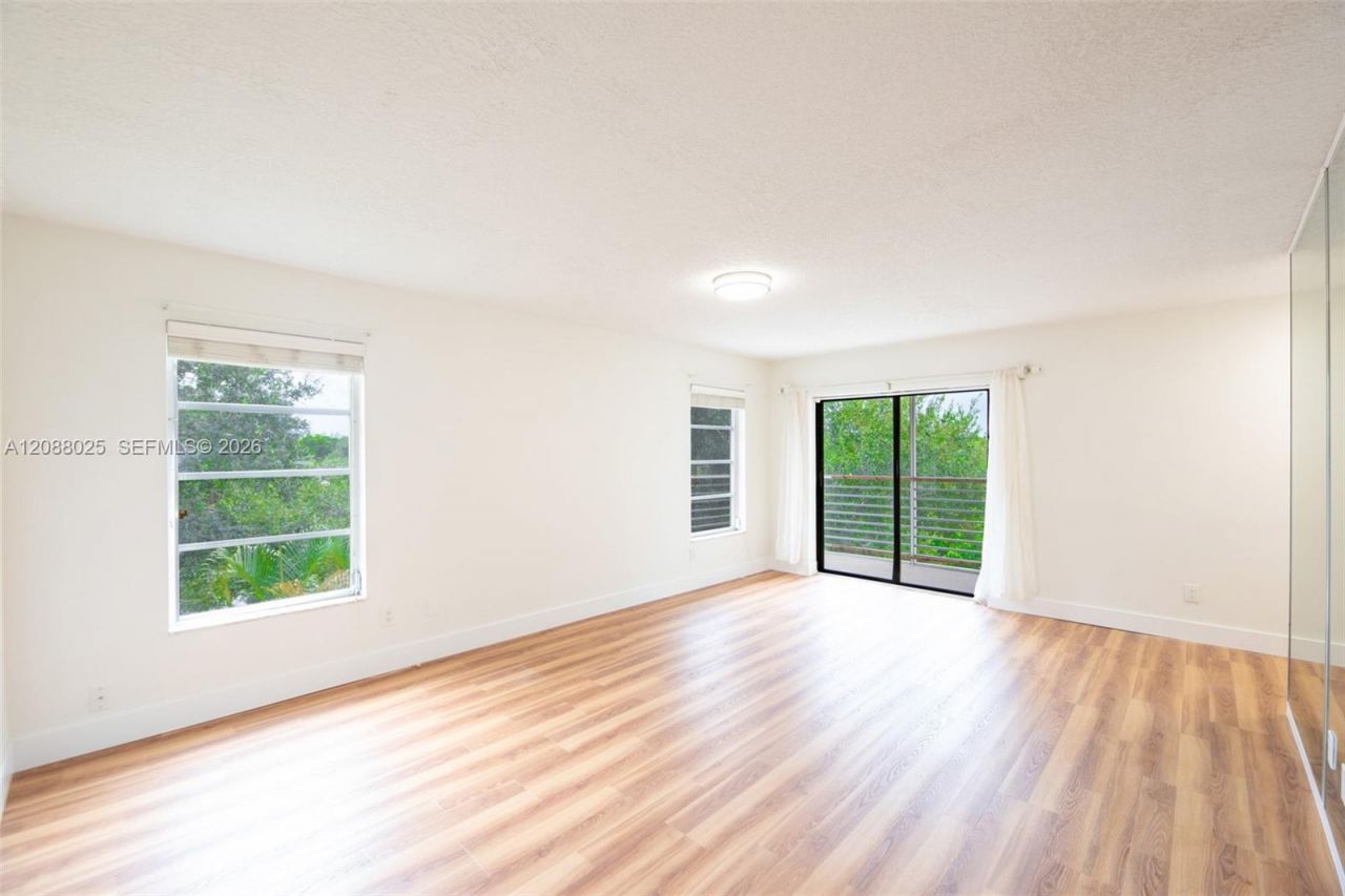 2441 SW 82nd Ave, Unit 301, Davie, FL 33324 Photo