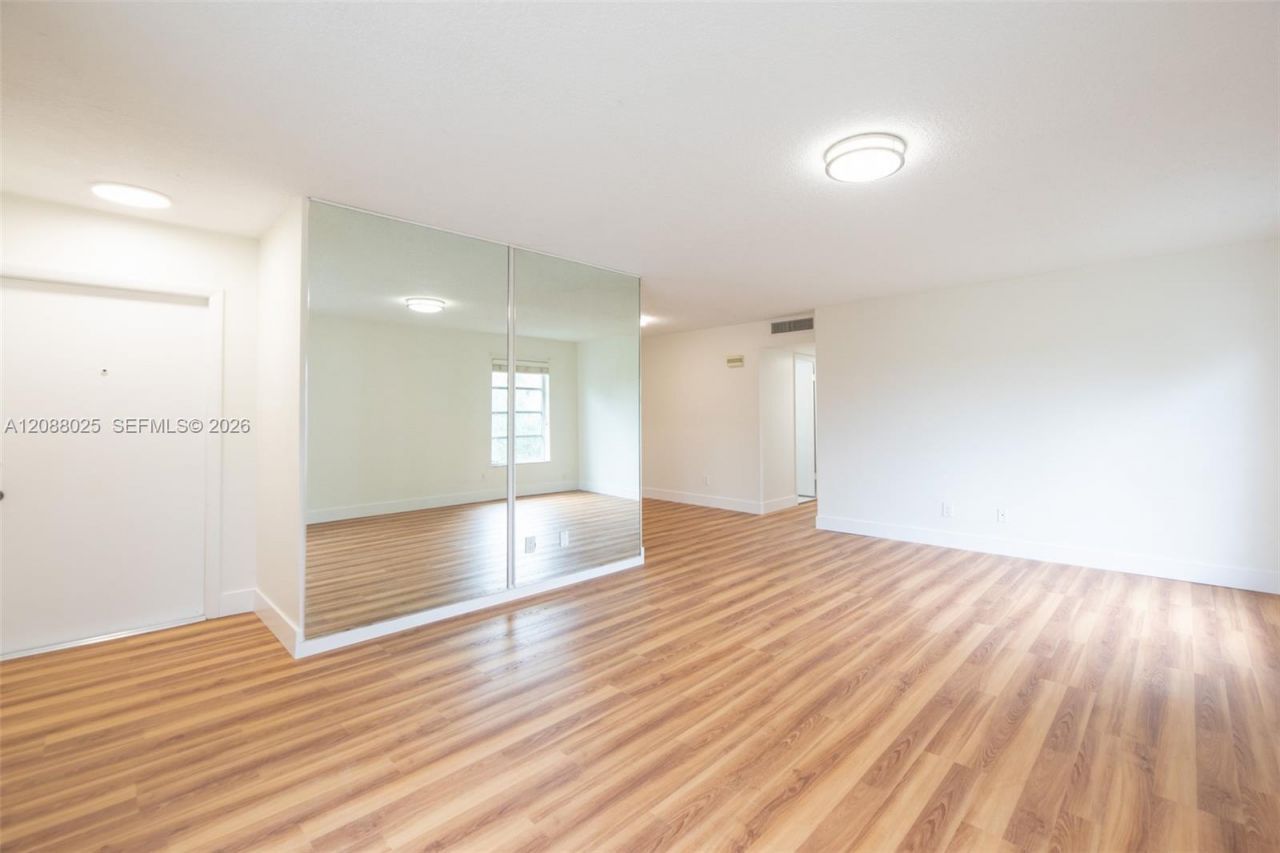 2441 SW 82nd Ave, Unit 301, Davie, FL 33324 Photo