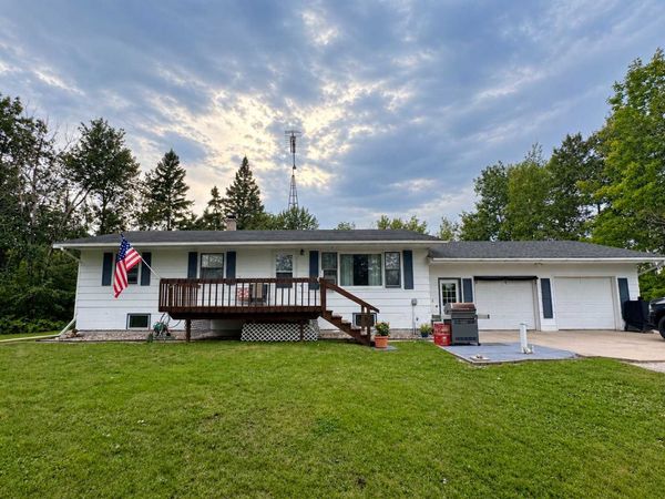 40427 State Highway 313, Warroad, MN 56763