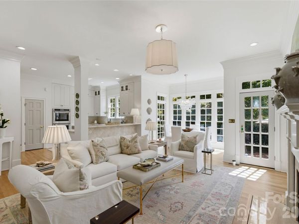 2606 Sheffield Crescent Court, Charlotte, NC 28226