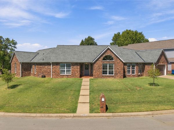 7756 S Hudson Avenue , Tulsa, OK 74136