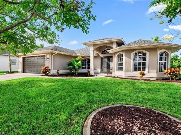 314 NE 12th CT , CAPE CORAL, FL 33909