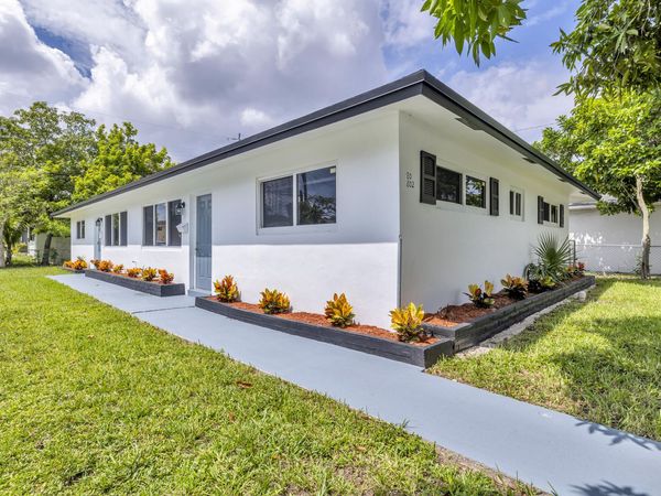 800-802 SW 6th Court, Unit 800-802, Pompano Beach, FL 33060