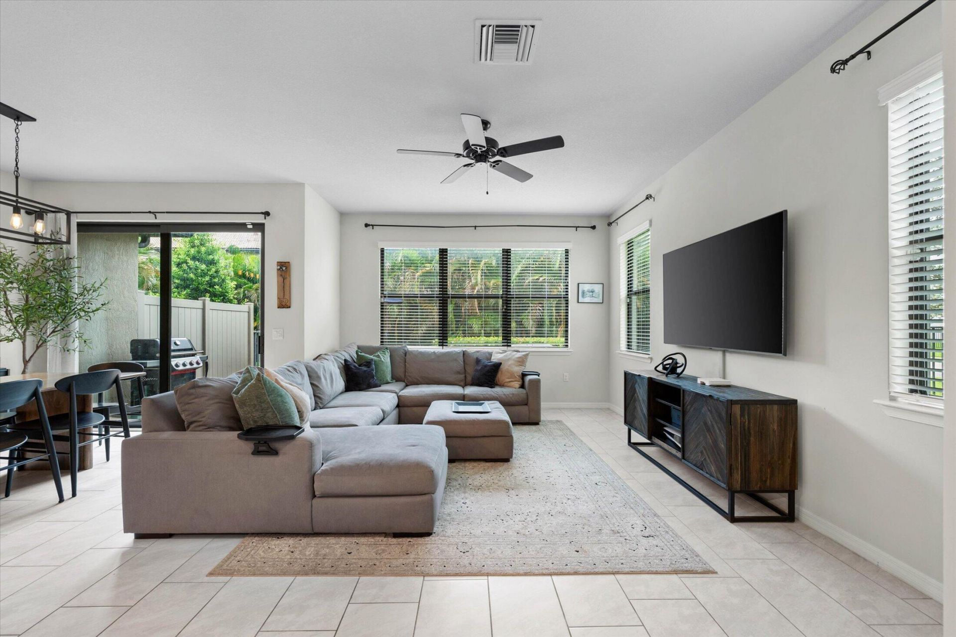 8221 Cinch Way, Lake Worth, FL 33467 Photo