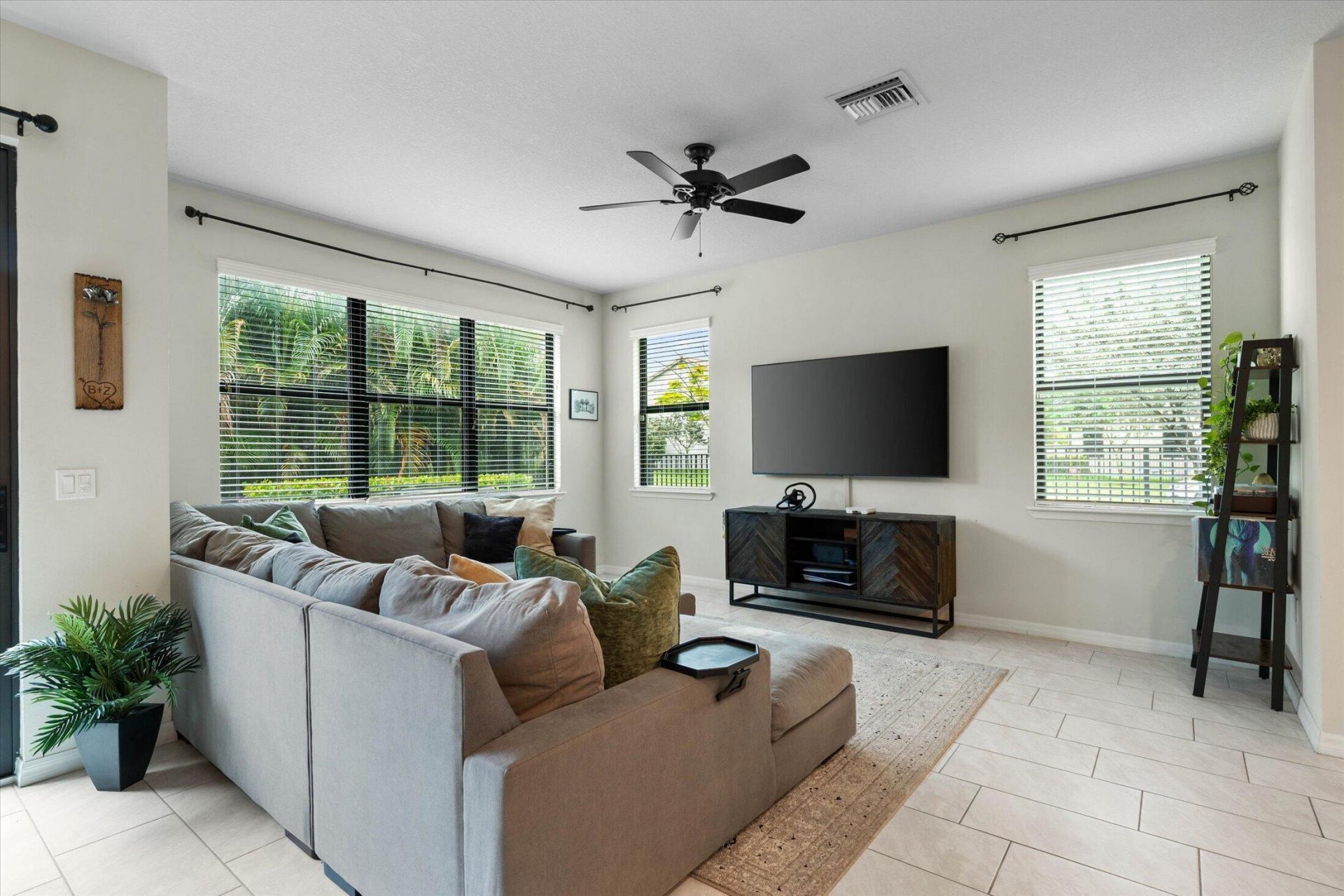 8221 Cinch Way, Lake Worth, FL 33467 Photo