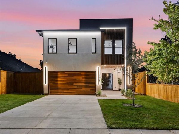 1954 Nomas Street , Dallas, TX 75212