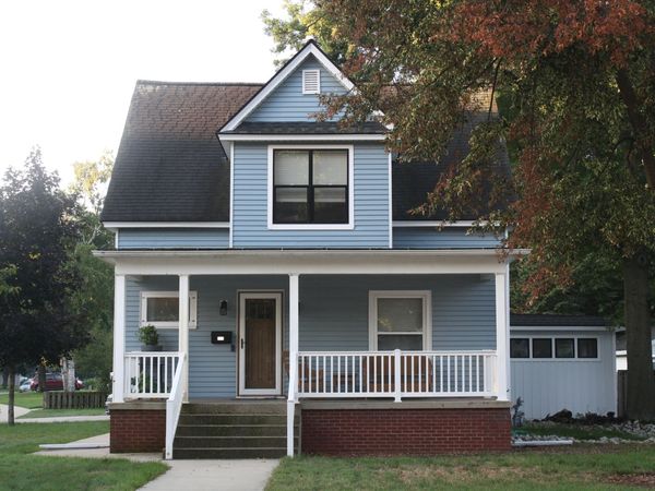522 E Lincoln Avenue, Zeeland, MI 49464