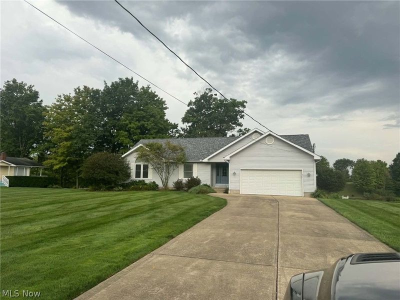 1459 Lake Vue Drive, Roaming Shores, OH 44085 Photo 1
