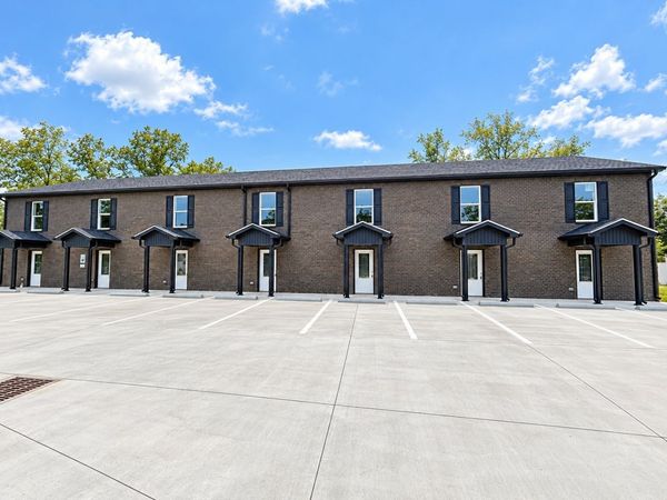 710 SW Atlantic St , Unit 1-14, Tullahoma, TN 37388