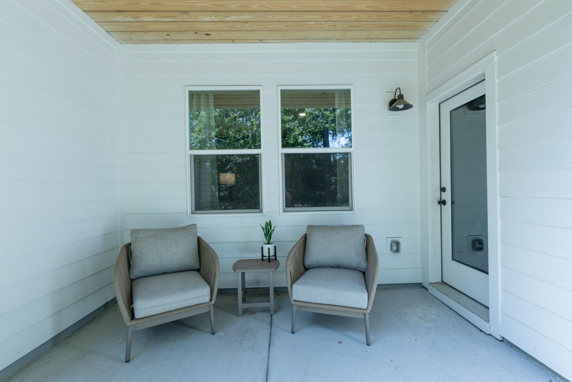 5200 New Palm Court Photo 15