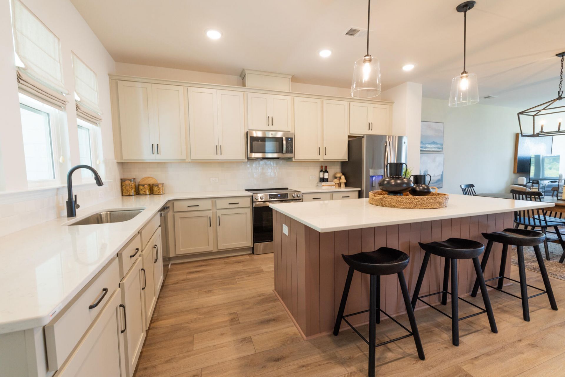 5200 New Palm Court Photo 19