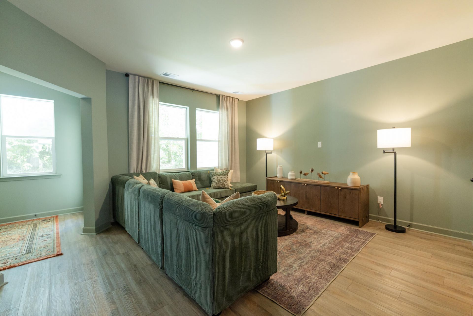 5200 New Palm Court Photo 8