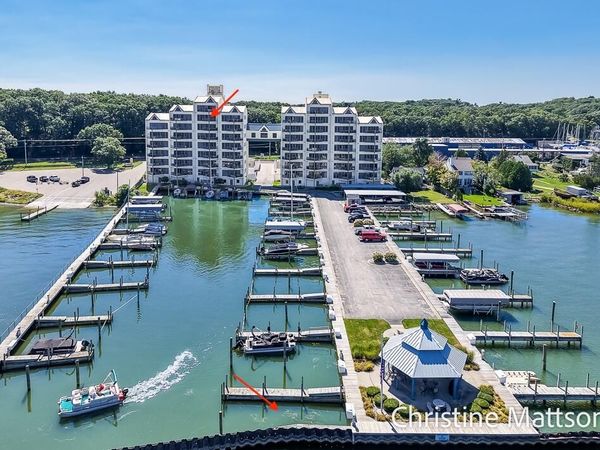 2964 Lakeshore Drive, Unit E702, Muskegon, MI 49441
