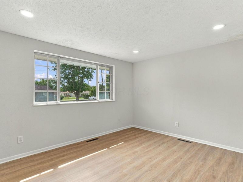 3792 Ardath Road , Columbus, OH 43228 Photo 11