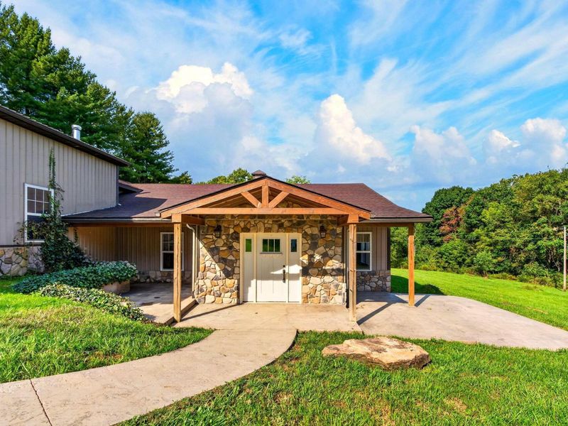 2700 Township Road 96 NW, Somerset, OH 43783 Photo 10