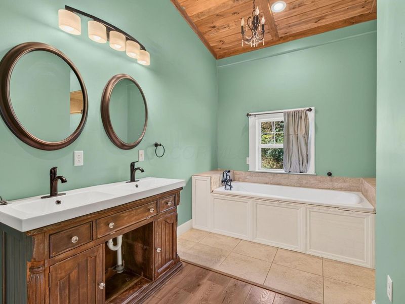 2700 Township Road 96 NW, Somerset, OH 43783 Photo 32