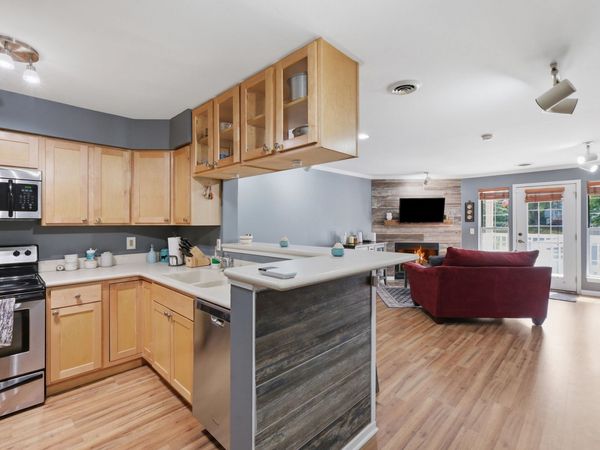 806 Kottke Drive, Unit 2, Madison, WI 53719