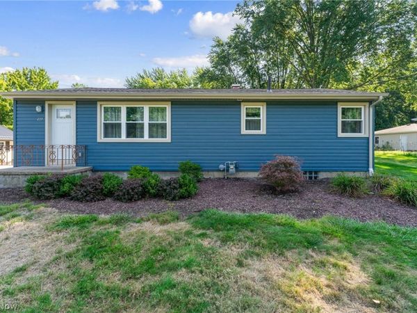 435 Cedar Drive , Cortland, OH 44410