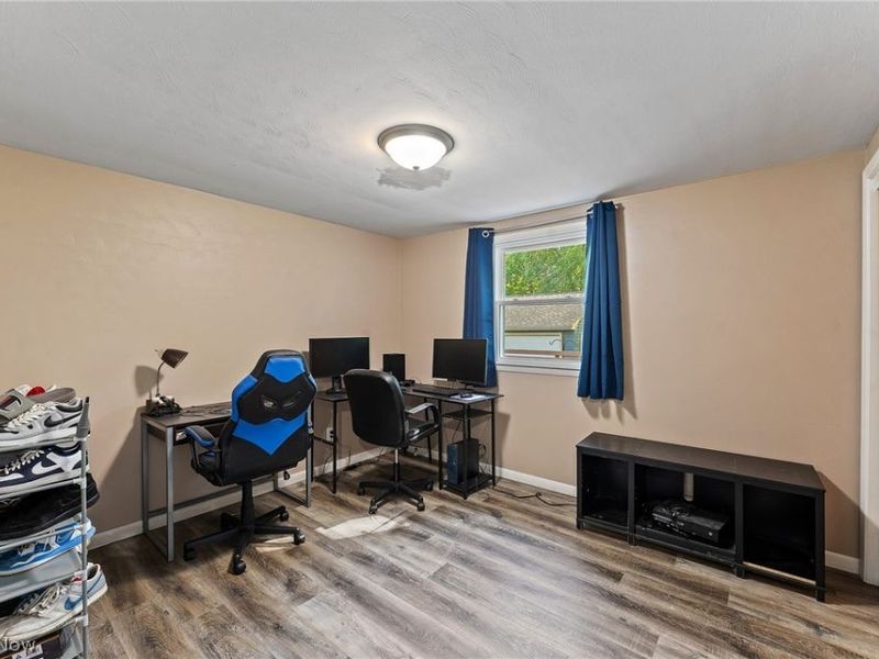 435 Cedar Drive, Cortland, OH 44410 Photo 8