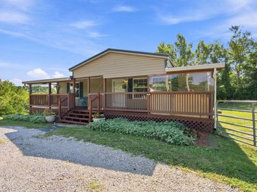 1691 Kentucky Hwy 1842, Cynthiana, KY 41031