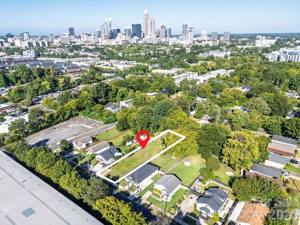 1013 Pegram Street , Charlotte, NC 28205