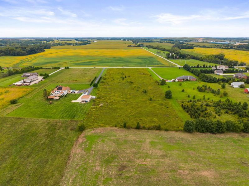 6790 Hoover Road , Orient, OH 43146 Photo 6