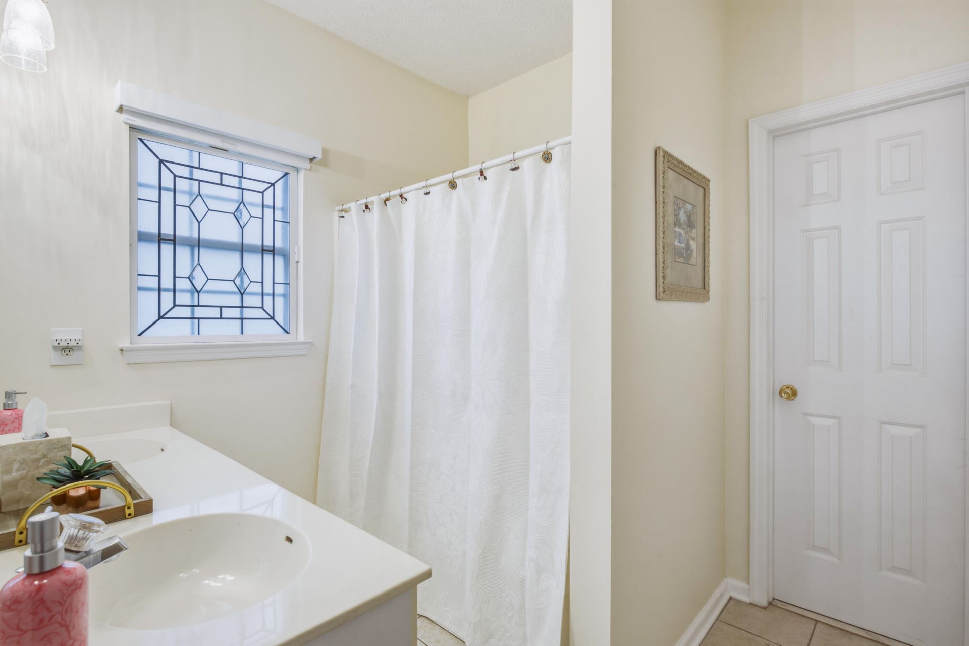 2324 Kennison Lane Photo 18