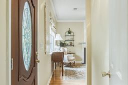 2324 Kennison Lane photo 4