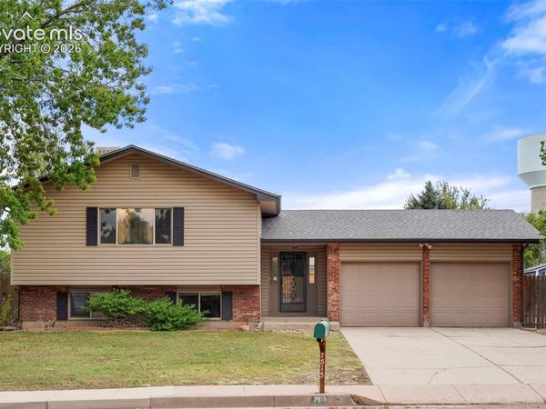 7515 Deer Trail, Colorado Springs, CO 80911
