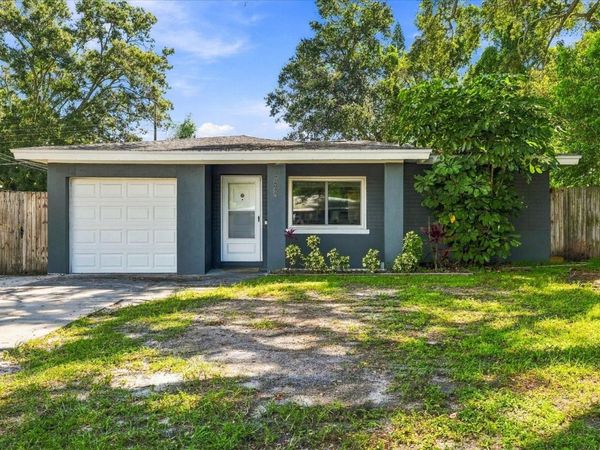 2225 CAPRI DRIVE , CLEARWATER, FL 33763