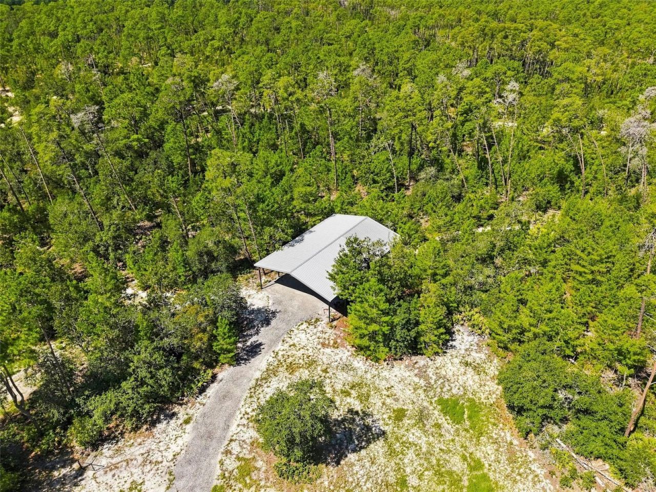 8333 Allen Drive, Weeki Wachee, FL 34613 Photo