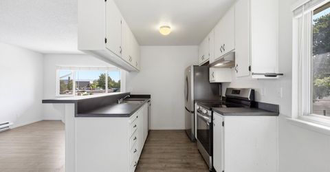 650 Jamaica Avenue, Unit 4, Reno, NV 89502 Photo